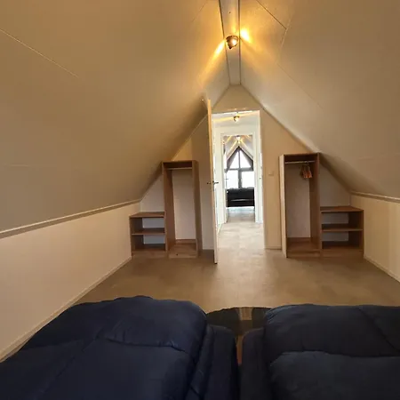 At The Ijsselmeer 8p