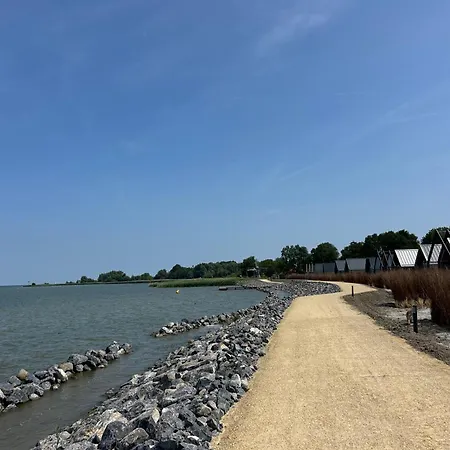 Villa At The Ijsselmeer 8p *